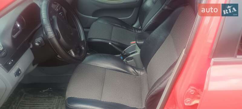 Универсал Chevrolet Nubira 2008 в Теплике