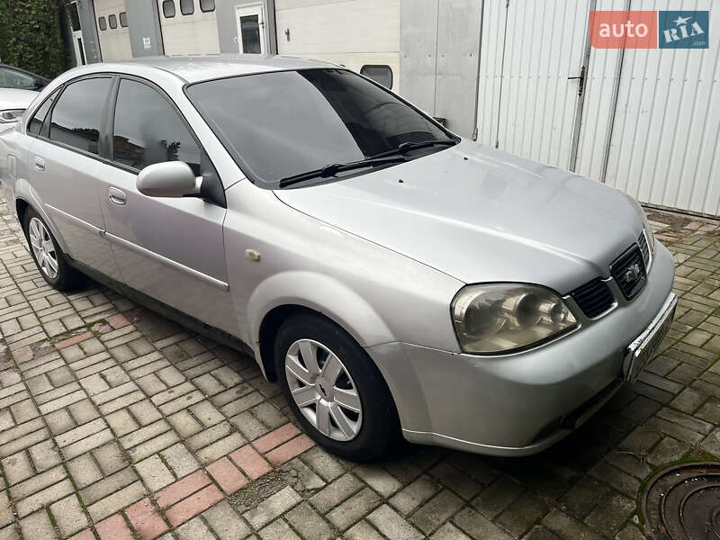 Седан Chevrolet Nubira 2004 в Каменец-Подольском фото 9 Седан Chevrolet Nubira 2004 в Каменец-Подольском