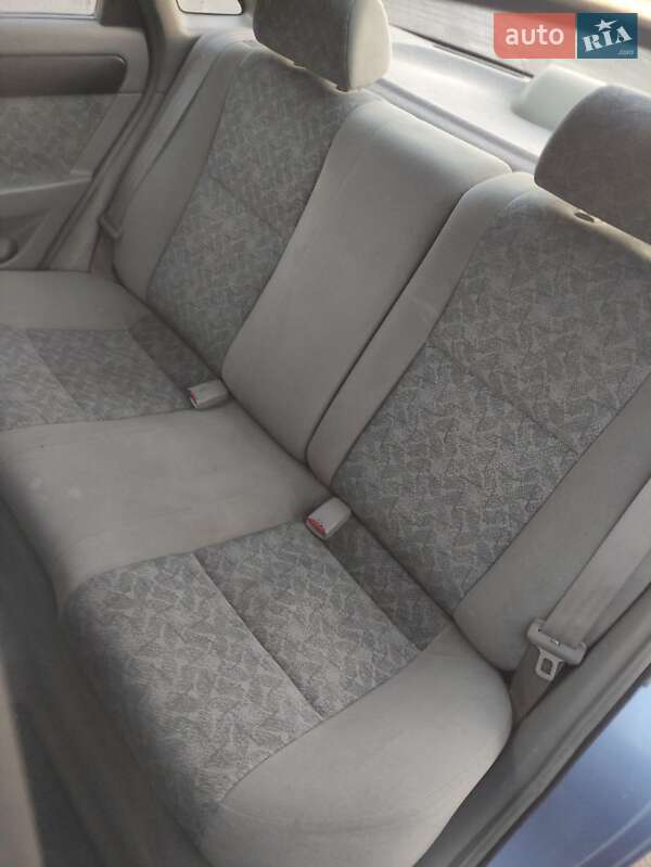 Седан Chevrolet Nubira 2004 в Миколаєві