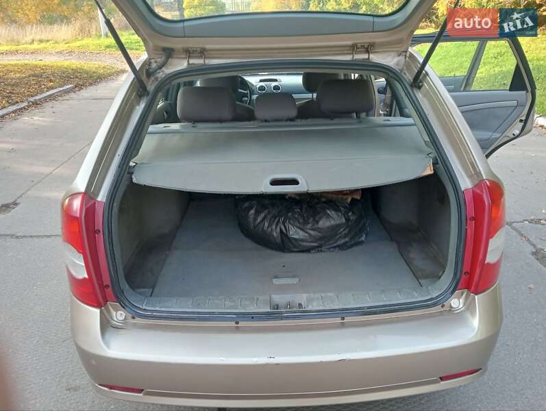 Универсал Chevrolet Nubira 2007 в Остроге