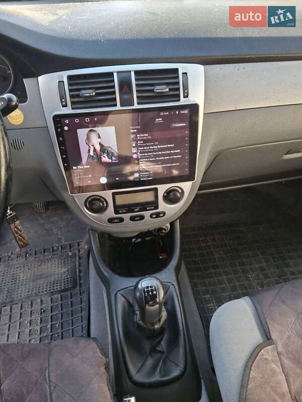 Седан Chevrolet Nubira 2007 в Знаменке