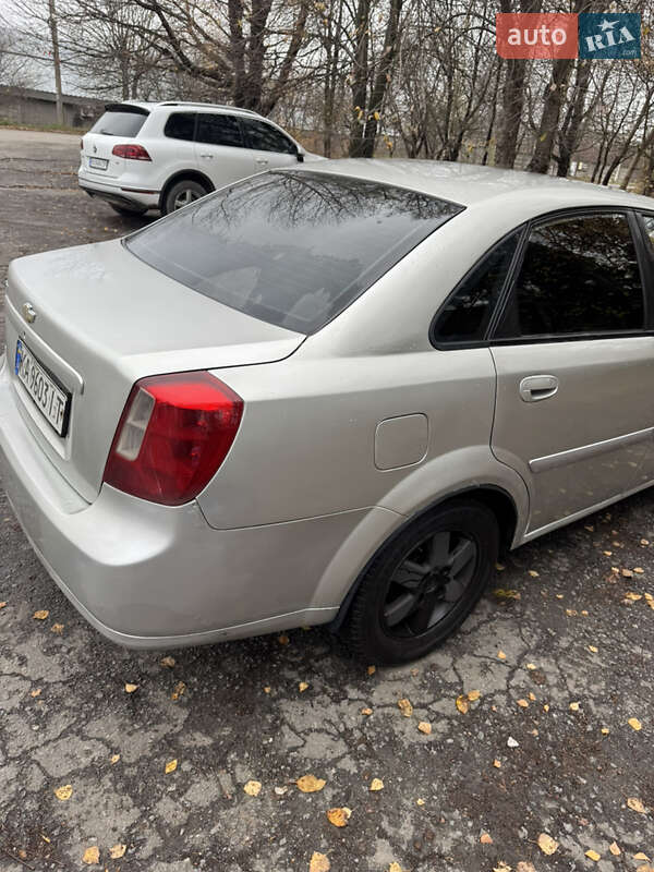 Седан Chevrolet Nubira 2004 в Хмельницком