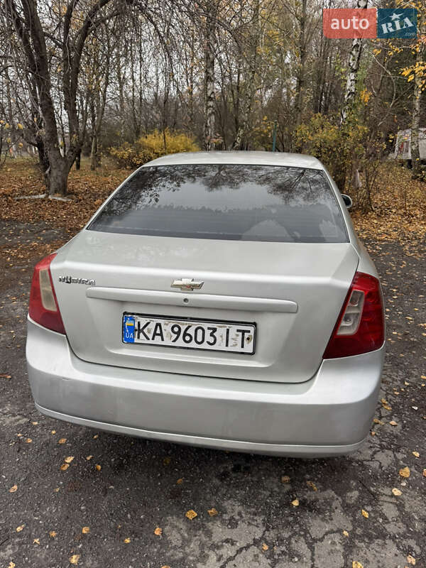 Седан Chevrolet Nubira 2004 в Хмельницком