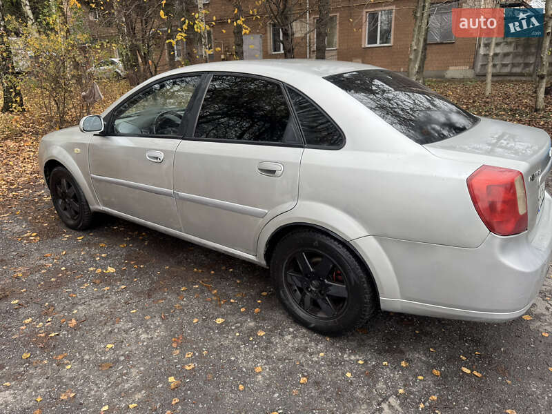 Седан Chevrolet Nubira 2004 в Хмельницком