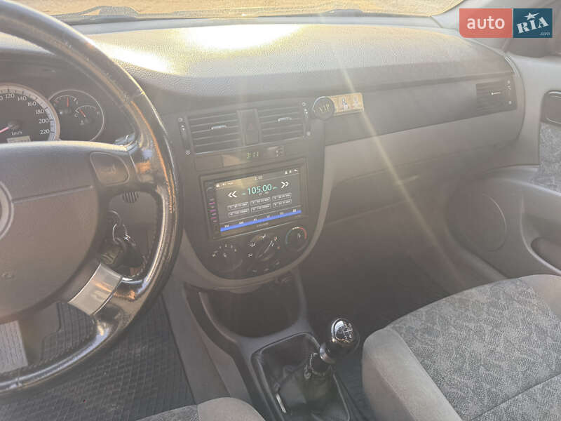 Седан Chevrolet Nubira 2004 в Черкасах фото 18 Седан Chevrolet Nubira 2004 в Черкасах