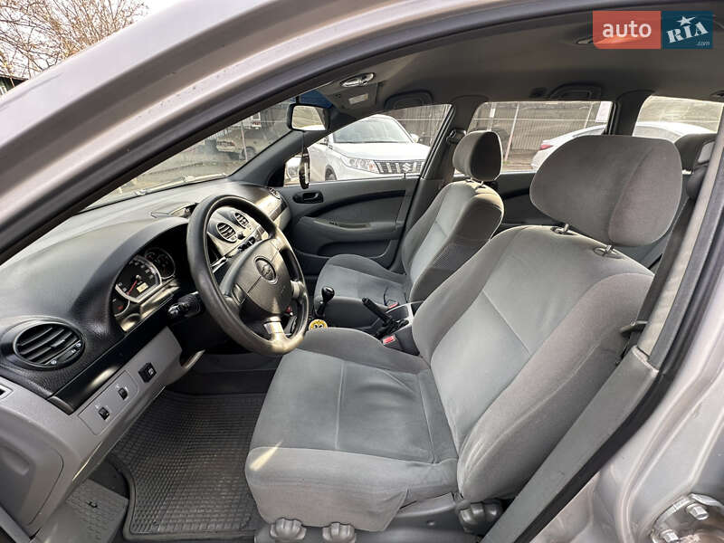 Универсал Chevrolet Nubira 2005 в Николаеве фото 9 Универсал Chevrolet Nubira 2005 в Николаеве