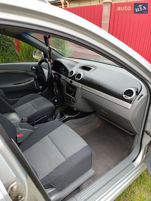 Универсал Chevrolet Nubira 2006 в Сарнах фото 4 Универсал Chevrolet Nubira 2006 в Сарнах