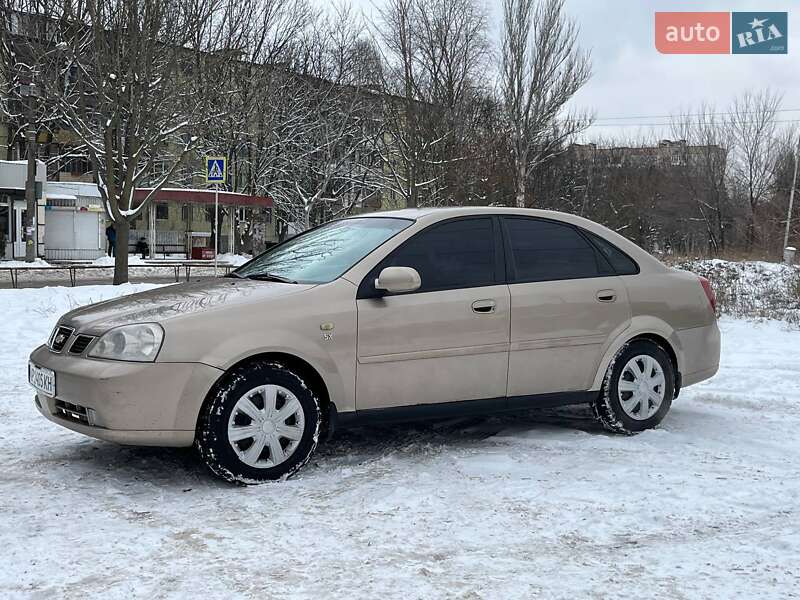 Седан Chevrolet Nubira 2004 в Запорожье