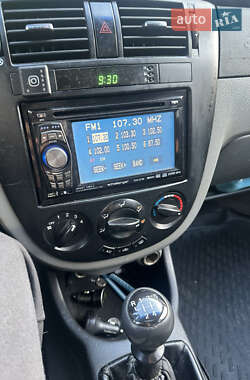 Седан Chevrolet Nubira 2004 в Днепре