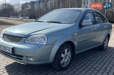 Седан Chevrolet Nubira 2004 в Львові