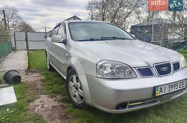 Седан Chevrolet Nubira 2004 в Сквирі