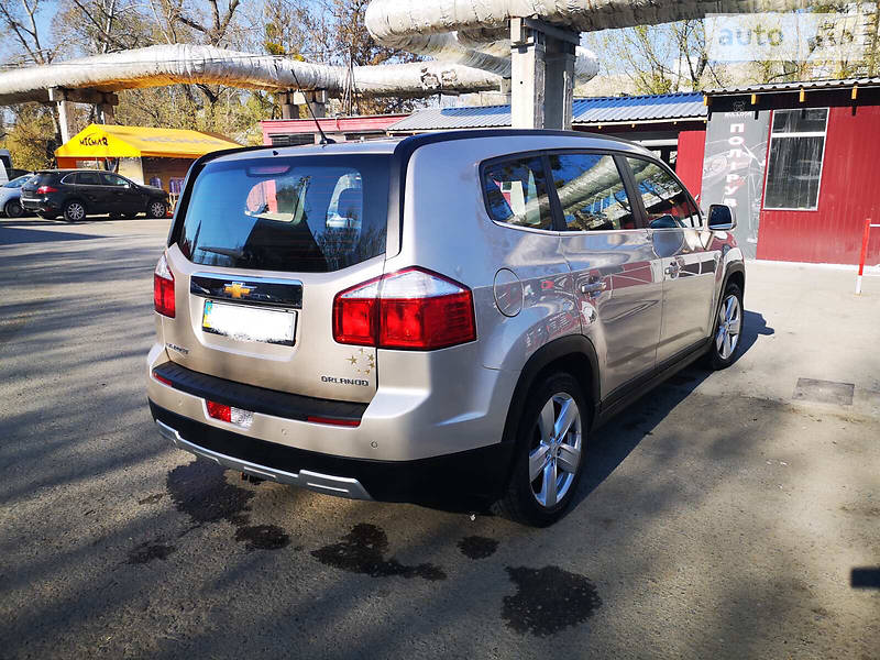 Універсал Chevrolet Orlando 2011 в Києві