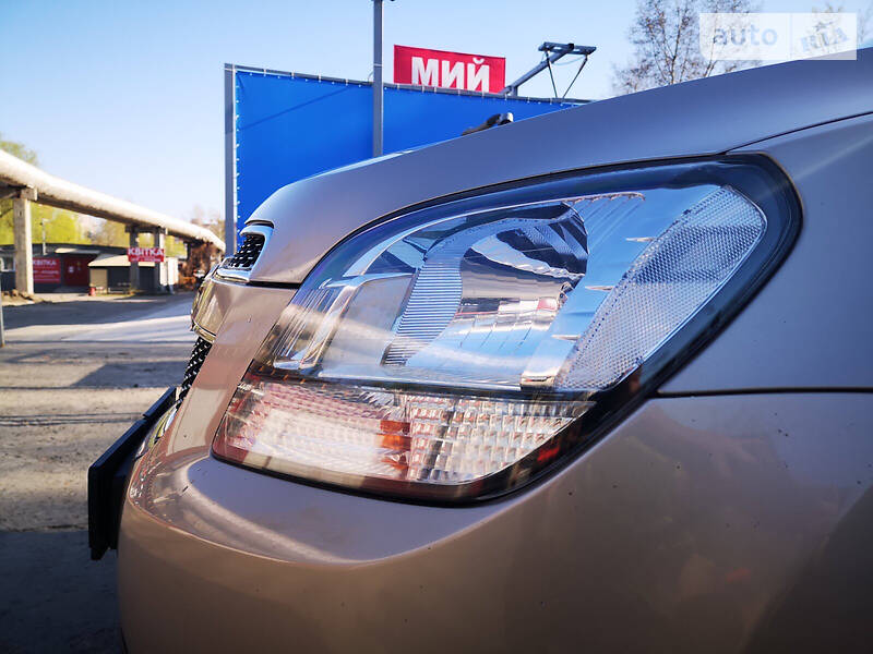 Універсал Chevrolet Orlando 2011 в Києві