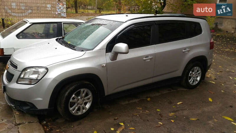 Минивэн Chevrolet Orlando 2011 в Киеве