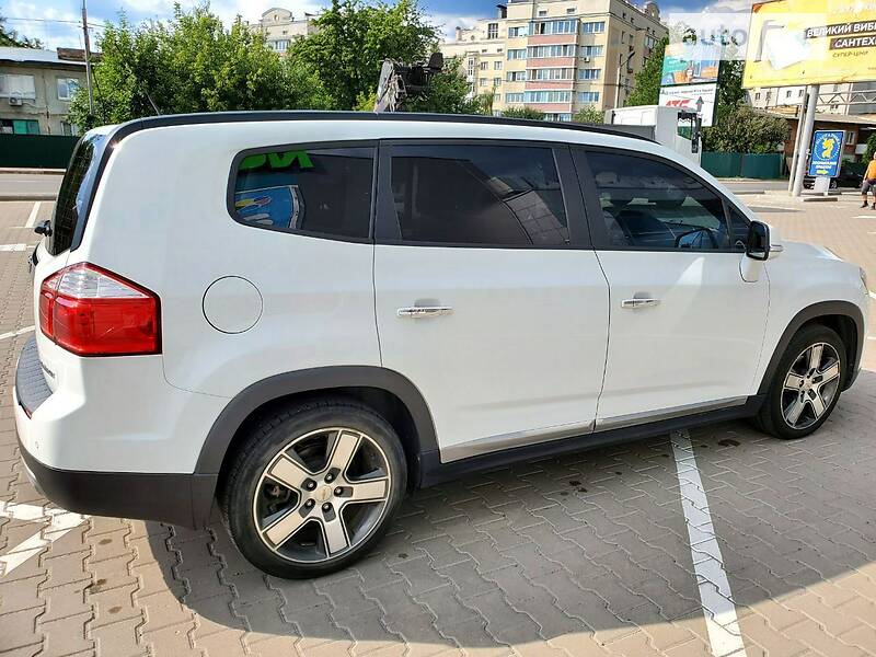 Минивэн Chevrolet Orlando 2014 в Киеве