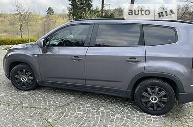 Мінівен Chevrolet Orlando 2011 в 