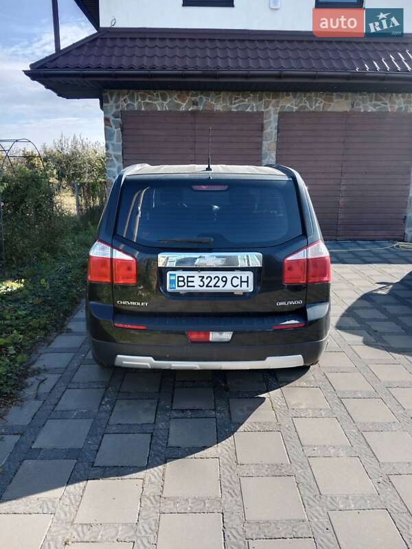 Минивэн Chevrolet Orlando 2011 в Жовкве