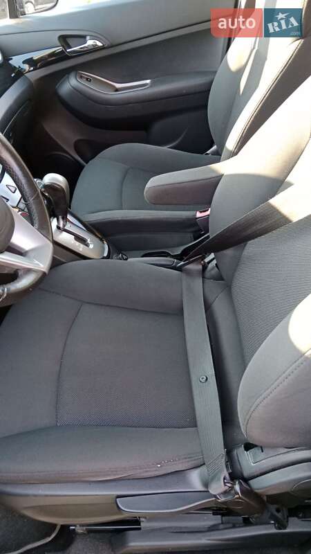 Мінівен Chevrolet Orlando 2012 в Тячеві