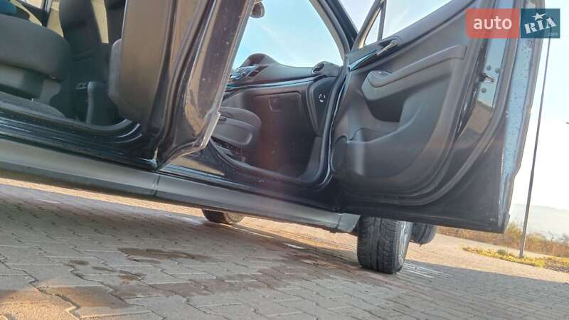 Мінівен Chevrolet Orlando 2012 в Тячеві