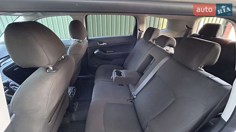 Минивэн Chevrolet Orlando 2016 в Киеве