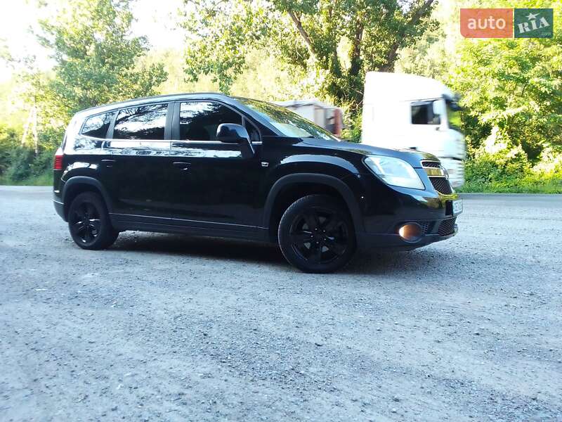 Мінівен Chevrolet Orlando 2011 в Заліщиках