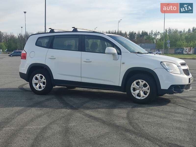Минивэн Chevrolet Orlando 2011 в Киеве