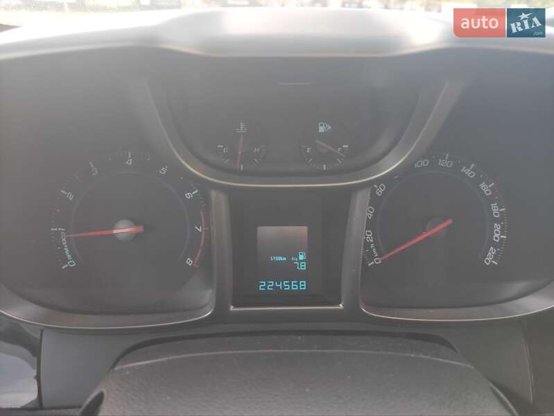 Минивэн Chevrolet Orlando 2011 в Киеве