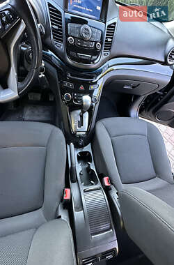 Минивэн Chevrolet Orlando 2011 в 