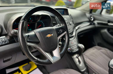 Минивэн Chevrolet Orlando 2011 в 