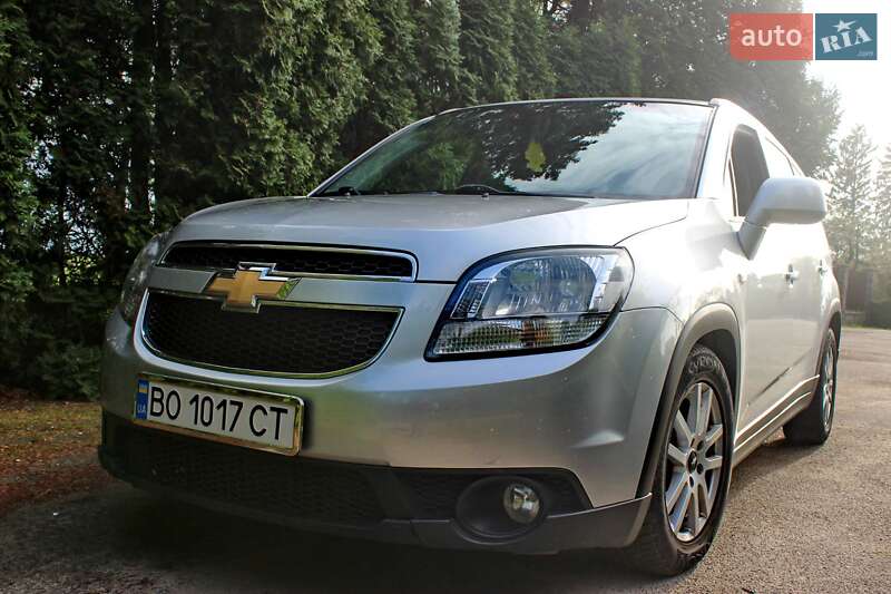 Минивэн Chevrolet Orlando 2012 в Сарнах