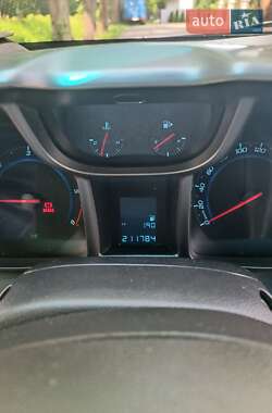 Минивэн Chevrolet Orlando 2010 в 