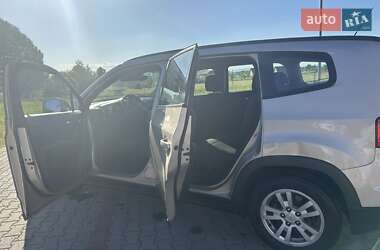 Мінівен Chevrolet Orlando 2011 в 