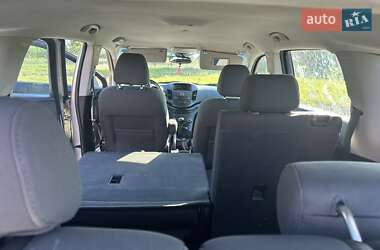 Мінівен Chevrolet Orlando 2011 в 