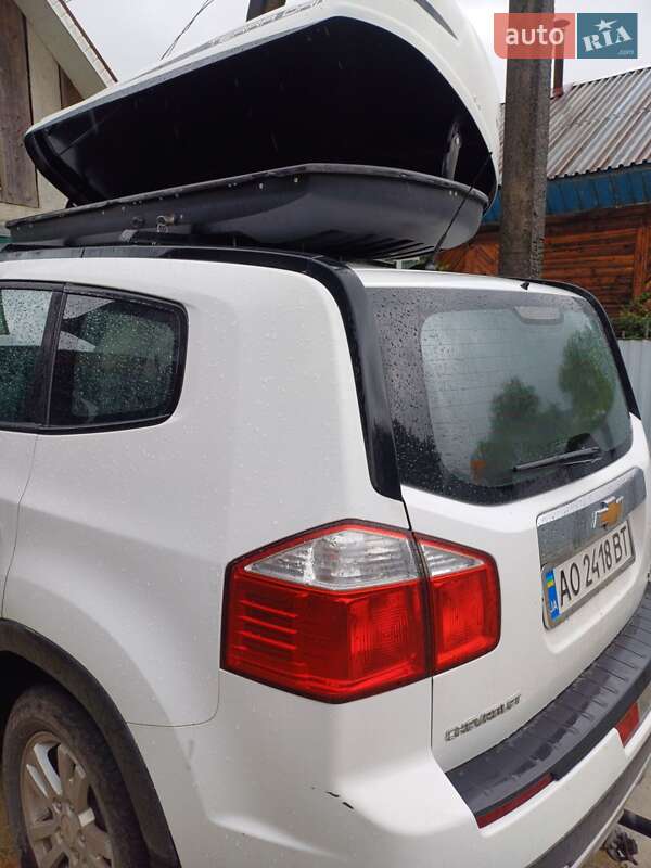 Мінівен Chevrolet Orlando 2011 в Тячеві