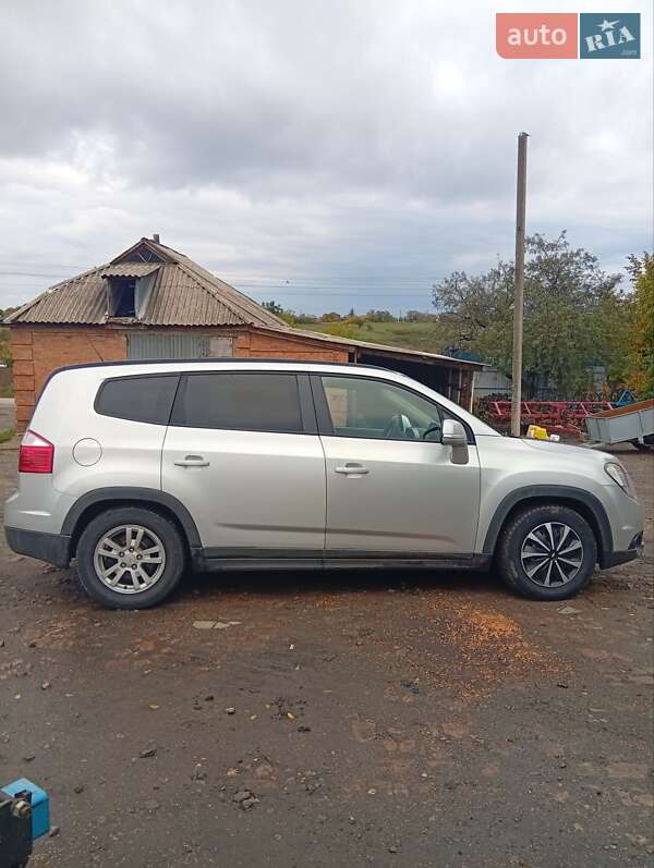 Минивэн Chevrolet Orlando 2016 в Александрие фото 3 Минивэн Chevrolet Orlando 2016 в Александрие