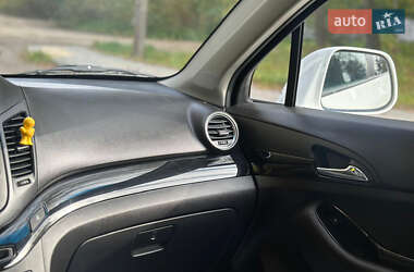 Минивэн Chevrolet Orlando 2012 в 