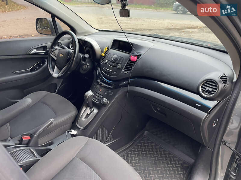 Минивэн Chevrolet Orlando 2011 в Чернигове