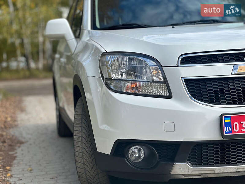 Минивэн Chevrolet Orlando 2011 в Львове