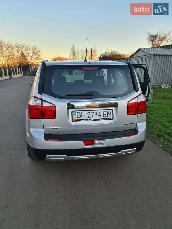 Минивэн Chevrolet Orlando 2012 в Черноморске