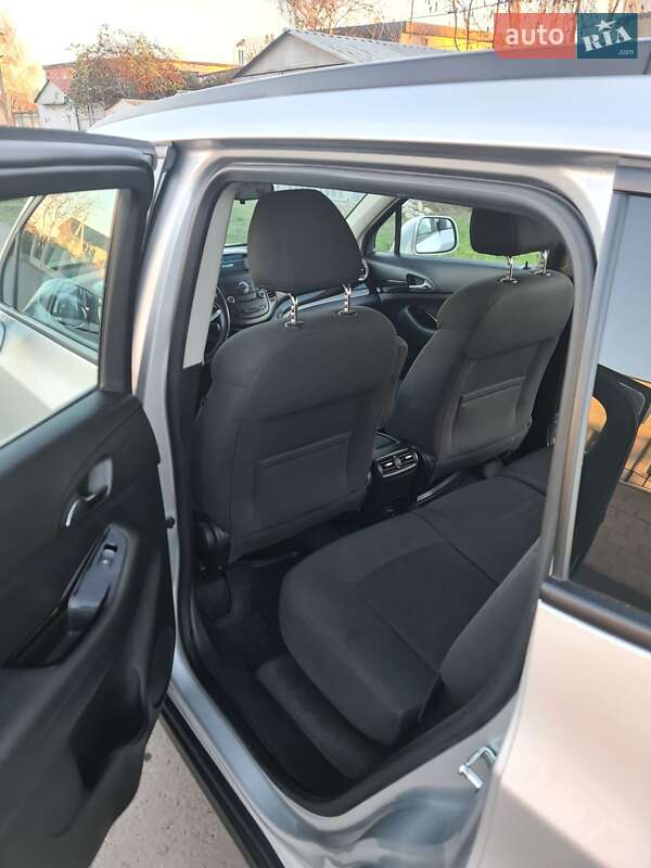 Минивэн Chevrolet Orlando 2012 в Черноморске