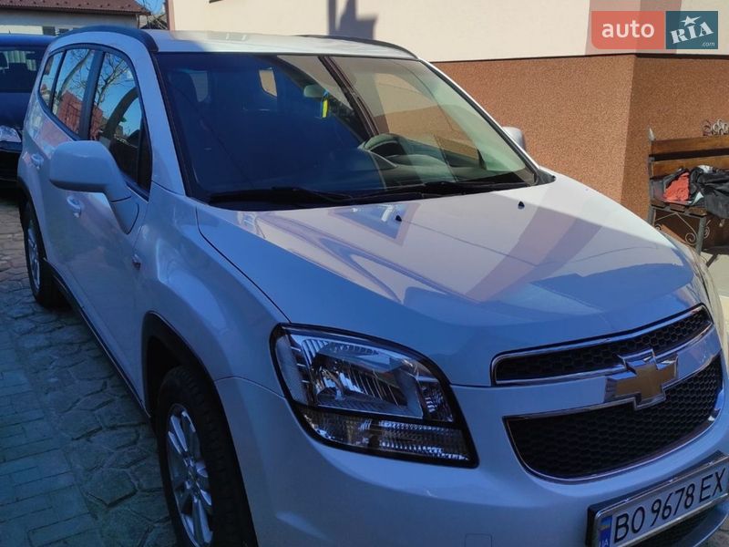 Минивэн Chevrolet Orlando 2010 в Лановцах
