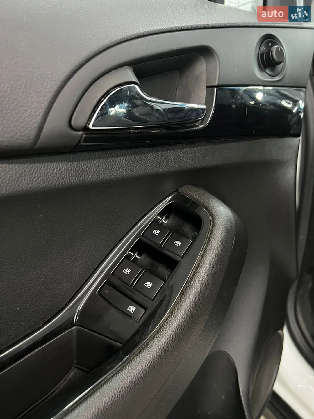 2013 Chevrolet Orlando - мініатюра 27