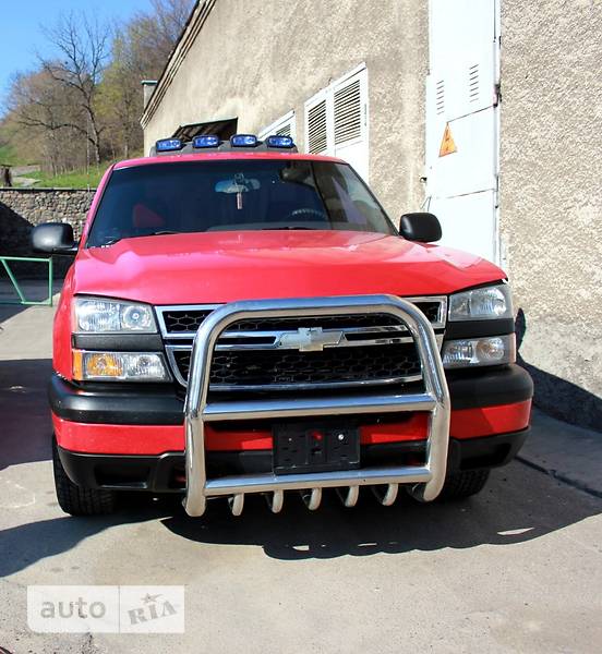 Пикап Chevrolet Silverado 2006 в 