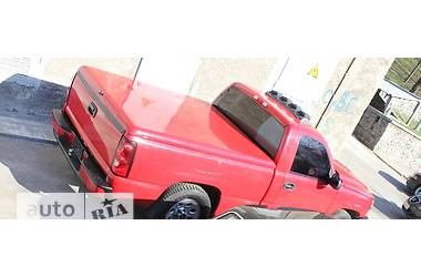 Пикап Chevrolet Silverado 2006 в 