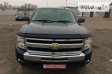 Пікап Chevrolet Silverado 2009 в Києві