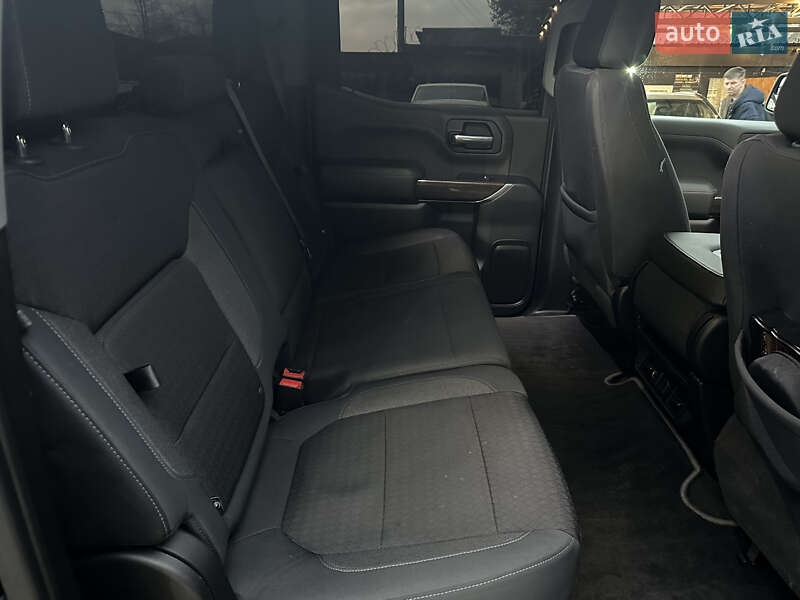 Пікап Chevrolet Silverado 2018 в Києві