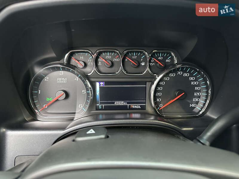 Пикап Chevrolet Silverado 2018 в Киеве