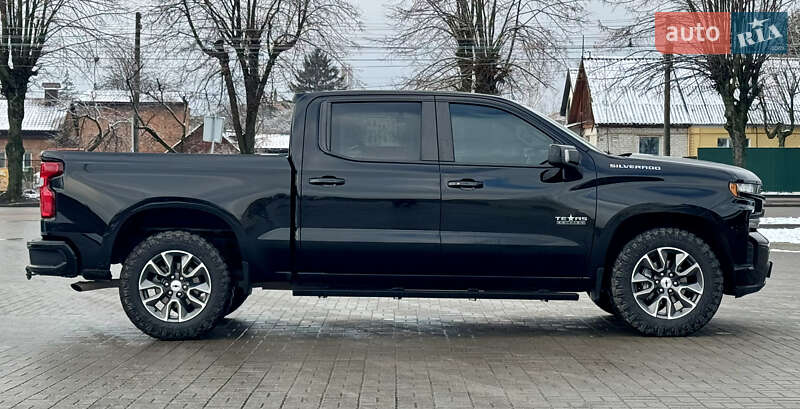Пикап Chevrolet Silverado 2020 в Житомире фото 12 Пикап Chevrolet Silverado 2020 в Житомире