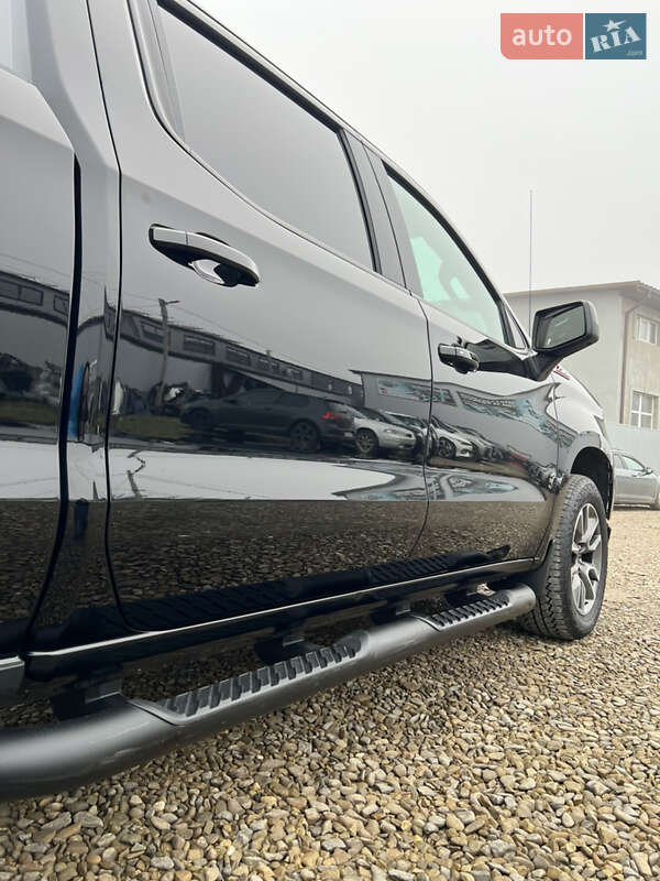 Пикап Chevrolet Silverado 2021 в Черновцах фото 4 Пикап Chevrolet Silverado 2021 в Черновцах