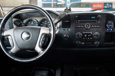 Другие грузовики Chevrolet Silverado 2009 в 